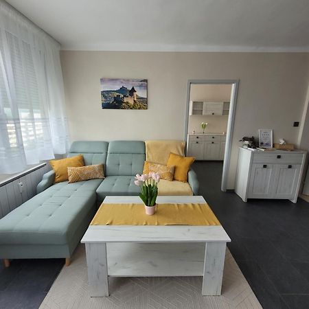 Krisztina Apartman Apartment Salgótarján Exterior foto
