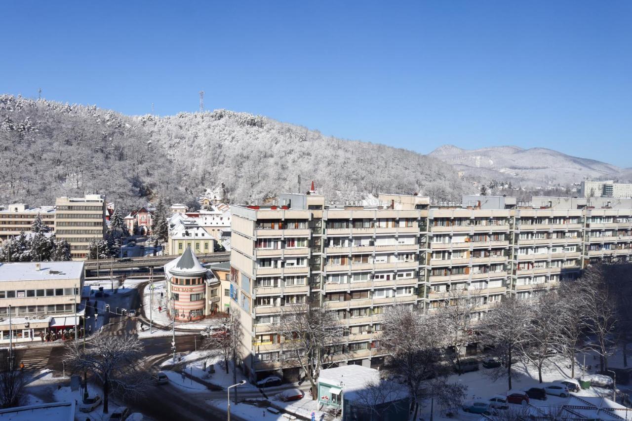 Krisztina Apartman Apartment Salgótarján Exterior foto